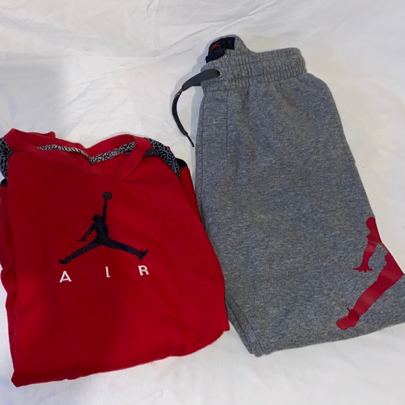Jordan Other - Jordan Youth Jogger an long sleeve set.